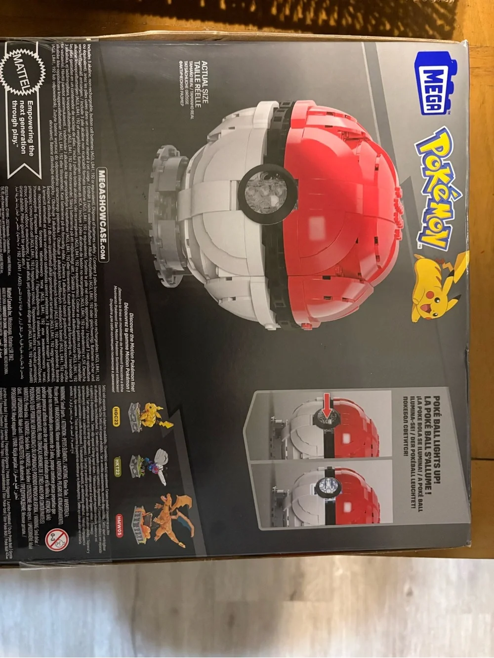 Mega Construx Pokémon Jumbo Poke Ball Building Set - Red & White